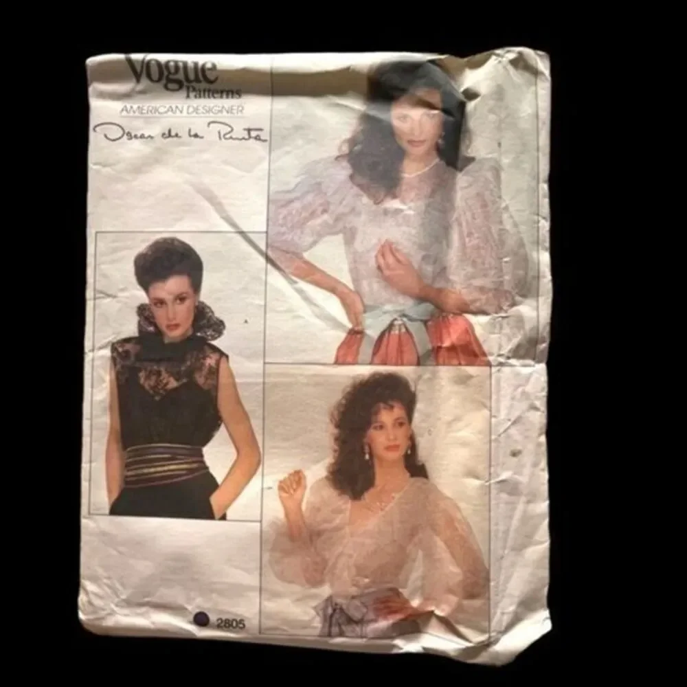 UNCUT Vogue American Designer 2805 1981 Oscar de la Renta Blouse Camisole SZ 12